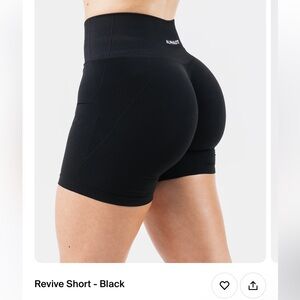 Alphalete Shorts